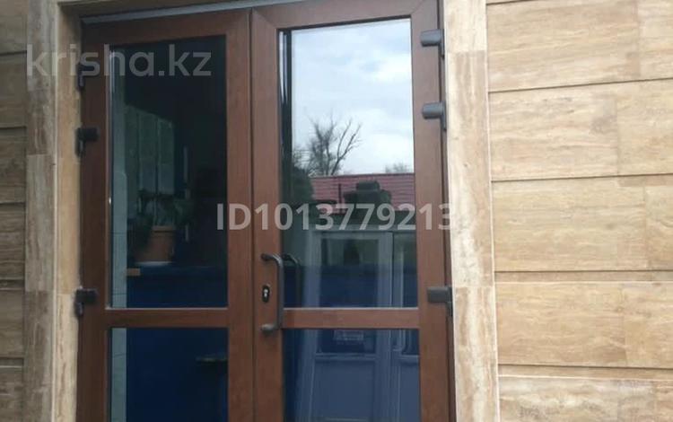 Офисы · 248 м² за 240 млн ₸ в Алматы, Медеуский р-н — фото 14