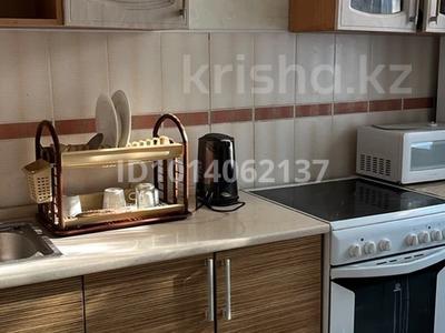 3-комнатная квартира · 80 м² · 2/2 этаж, Абая 53 за 250 000 ₸ в Балхаше