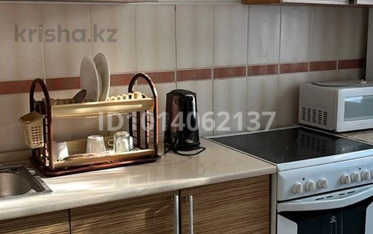 3-комнатная квартира · 90 м² · 2/2 этаж, Абая 53 за 180 000 ₸ в Балхаше — фото 2