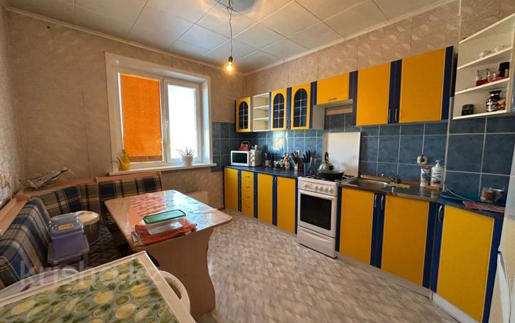 3-бөлмелі пәтер · 65.5 м² · 6/6 қабат, 7-й микрорайон, 7 микрорайон, бағасы: 22.5 млн ₸ в Костанае — фото 4