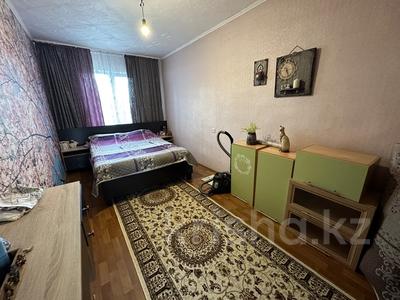 3-комнатная квартира · 60 м² · 5/5 этаж, Амурская 10 за 18 млн 〒 в Усть-Каменогорске