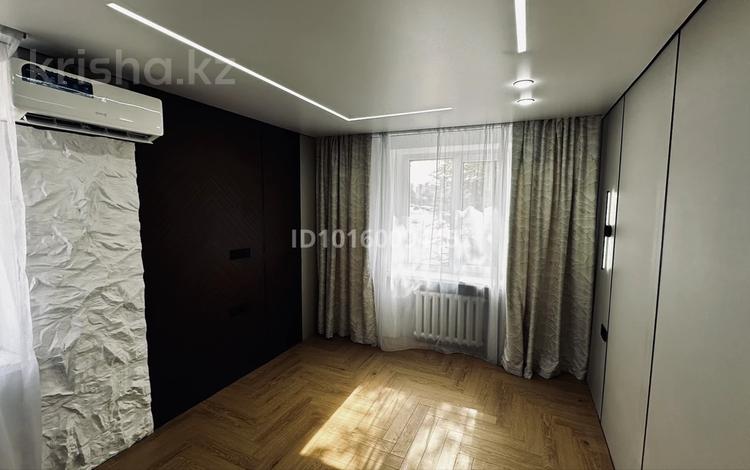 2-комнатная квартира · 35 м² · 2/5 этаж, Сулейманова 20 за 300 000 ₸ в Таразе — фото 2