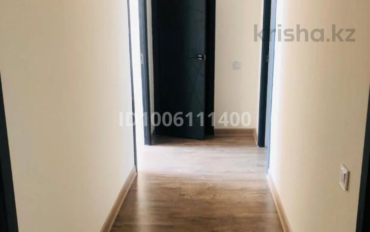 4-комнатная квартира · 87.7 м² · 1/5 этаж, 14-й мкр 16 за 230 000 〒 в Актау — фото 2