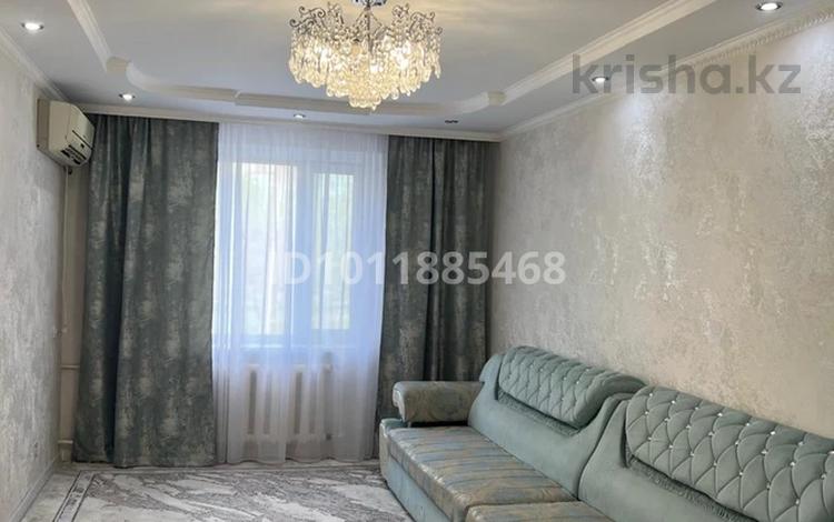 4-бөлмелі пәтер · 92 м² · 2/5 қабат, 8 микрорайон 103, бағасы: ~ 31 млн ₸ в Темиртау — фото 2