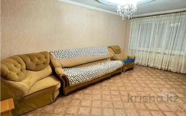 2-бөлмелі пәтер · 44 м² · 1/5 қабат, 15-шағынаудан, бағасы: 9 млн ₸ в Караганде, Алихана Бокейханова р-н — фото 2