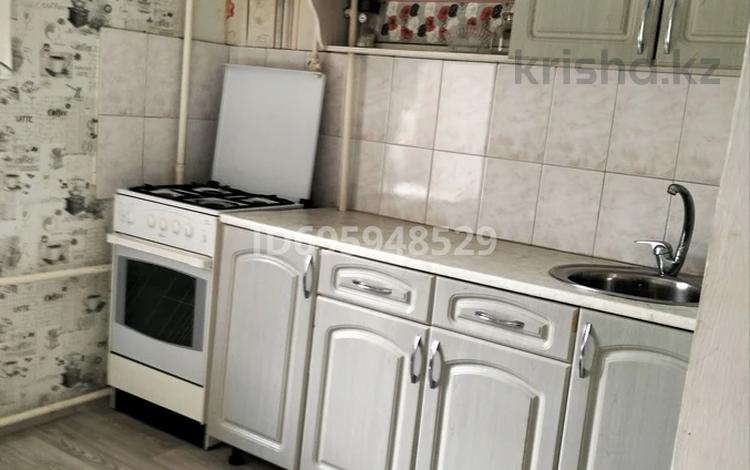 2-комнатная квартира · 45 м² · 4/5 этаж, Кердери 106/1 за 180 000 ₸ в Уральске, мкр Школьник — фото 2