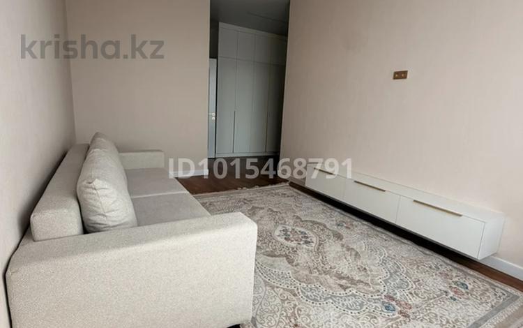 2-комнатная квартира · 42 м² · 7/9 этаж, Шамши Калдаякова 42 — Улы дала за ~ 32.7 млн ₸ в Астане, Сарайшык р-н — фото 3
