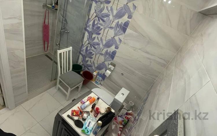 2-бөлмелі пәтер · 75 м² · 10/12 қабат, Сейфуллина 499/131, бағасы: ~ 71.7 млн ₸ в Алматы, Алмалинский р-н — фото 2