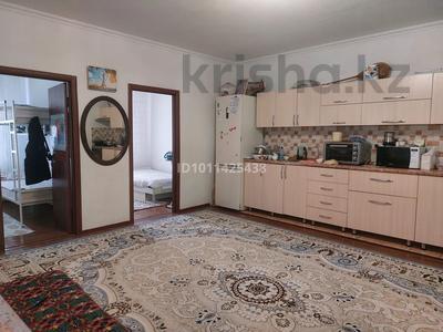 Отдельный дом · 4 комнаты · 95 м² · 8 сот., Жастар 35А — Қаскелең за 27 млн 〒 в Жамбыле