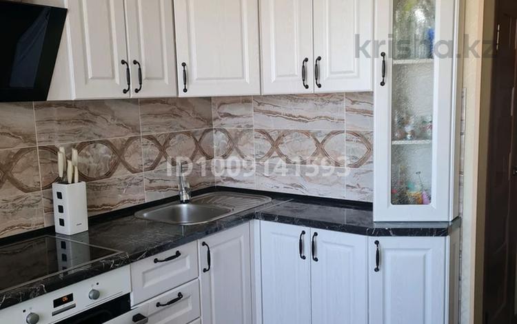 3-комнатная квартира · 65 м² · 10/10 этаж, Торайгырова 117 за 23 млн ₸ в Павлодаре — фото 2