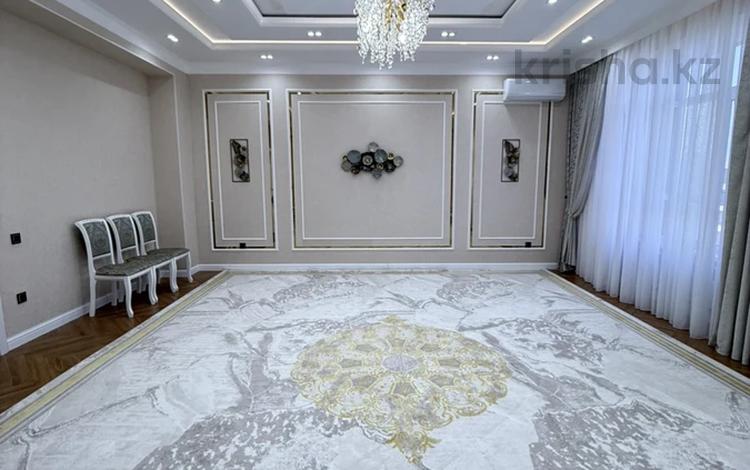 4-бөлмелі пәтер · 195.2 м² · 10/10 қабат, 18А ш/а 4, бағасы: 110 млн ₸ в Актау, 18А мкр — фото 2