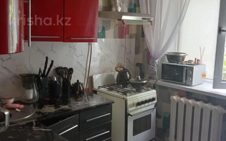 1-бөлмелі пәтер · 36 м² · 1/3 қабат, Алматы, бағасы: 8.4 млн ₸ в Уральске — фото 5