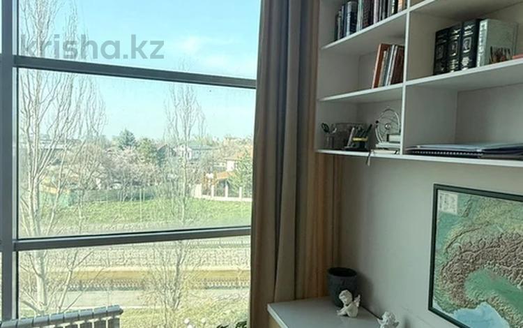 3-комнатная квартира · 123 м² · 3/7 этаж, Жамакаева 254/2 — Медеуский район за 130 млн ₸ в Алматы — фото 9