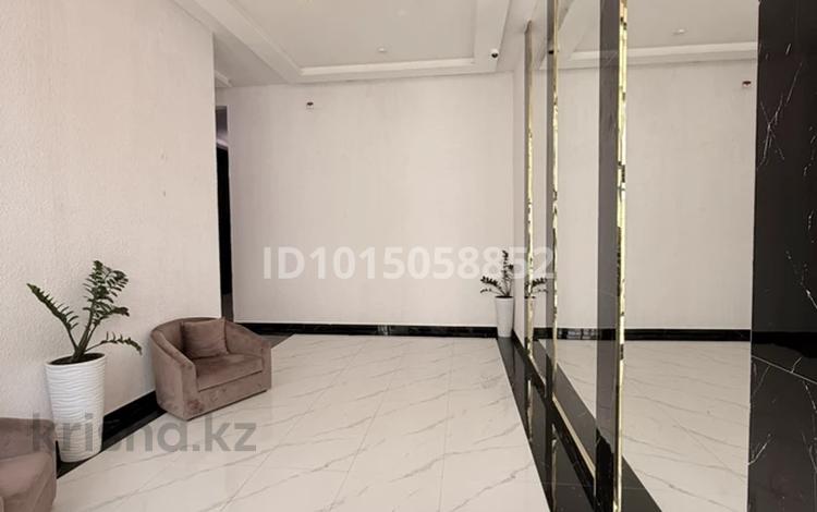 2-комнатная квартира · 74.4 м² · 11/12 этаж, Казыбек би 19/1 за 39 млн ₸ в Астане, Нура р-н — фото 2