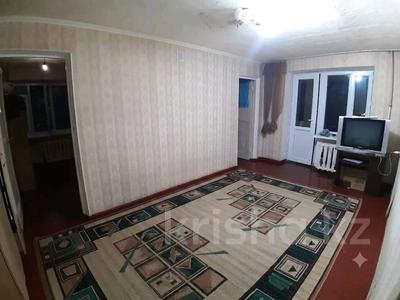 3-комнатная квартира · 50 м² · 4/5 этаж, Абая — район маг. " Тарго " за 18 млн ₸ в Таразе
