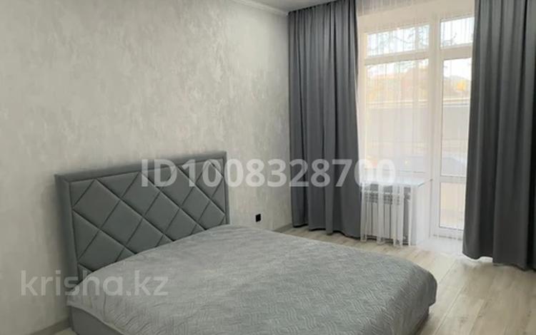 1-бөлмелі пәтер · 40 м² · 4/5 қабат, Толстого — Каирбекова Толстого, бағасы: 15 000 ₸ в Костанае — фото 2
