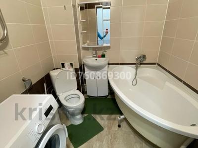 2-комнатная квартира · 65 м² · 6/9 этаж, мкр Нурсая, Таумуш Жумагалиев 15 за 220 000 ₸ в Атырау