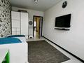 3-комнатная квартира · 100 м² · 4 этаж, Абая 57/2 — Алем Плаза за 30 000 ₸ в Уральске — фото 6