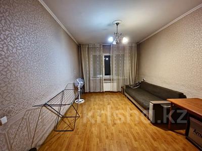 1-комнатная квартира, 39 м², 6/9 этаж, мкр Аксай-4 за 25 млн 〒 в Алматы, Ауэзовский р-н