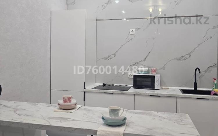 2-бөлмелі пәтер · 48 м² · 9/12 қабат, Туран 34а, бағасы: 15 000 ₸ в Астане, Нура р-н — фото 6