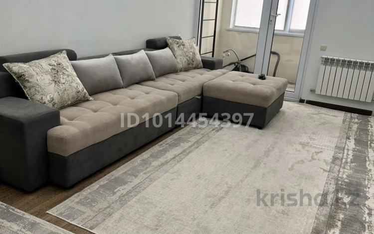 2-комнатная квартира · 74 м² · 5/12 этаж, Кунаева 79 за 350 000 ₸ в Шымкенте, Абайский р-н — фото 2