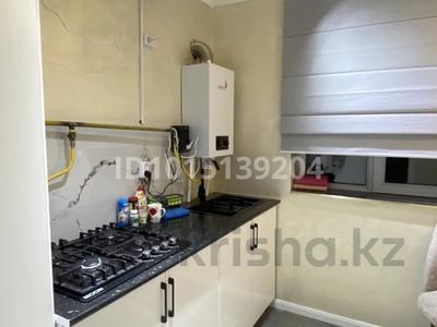 1-комнатная квартира · 40 м² · 2/4 этаж, Толе би 46 — Аширова,Казыбек би за 15 000 ₸ в Шардара
