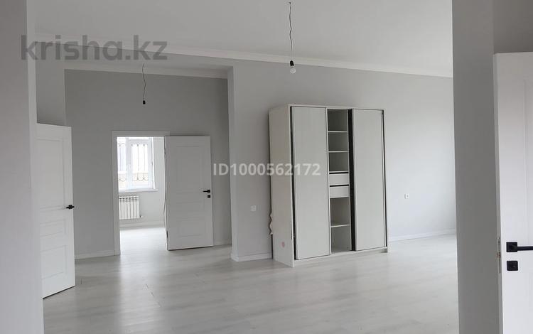 Отдельный дом · 4 комнаты · 190 м² · 6 сот., Коксай за 38 млн 〒 в Каскелене — фото 19