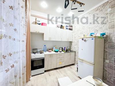 1-комнатная квартира · 43 м² · 1/5 этаж, Ул. Кабанбай батыра 183 за 15.5 млн 〒 в Талдыкоргане, мкр Жана Гарышкер