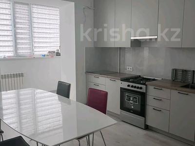 2-бөлмелі пәтер · 94 м² · 2/5 қабат, мкр. Алтын орда 9/3, бағасы: 220 000 ₸ в Актобе
