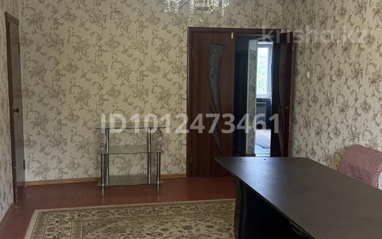 3-бөлмелі пәтер · 76.6 м² · 3/5 қабат, 18-шағынаудан 64, бағасы: 27 млн ₸ в Шымкенте, Аль-Фарабийский р-н — фото 3