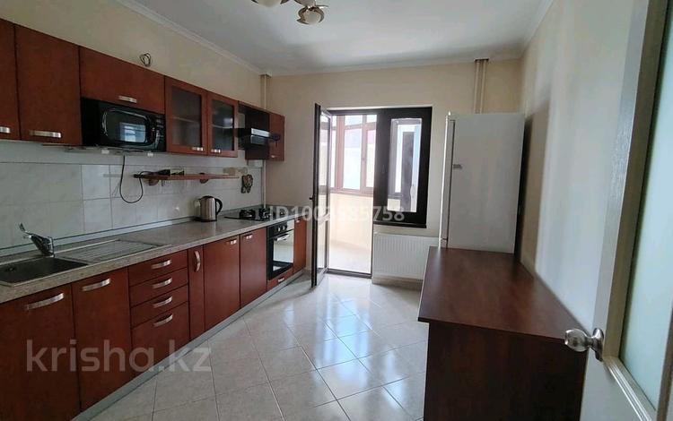 3-комнатная квартира · 89 м² · 8/9 этаж, Шарипова 26а за 45 млн 〒 в Атырау, мкр Жилгородок — фото 10