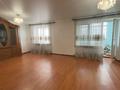 3-бөлмелі пәтер · 85 м² · 4/5 қабат, Азаттык 71, бағасы: 26 млн ₸ в Атырау — фото 2