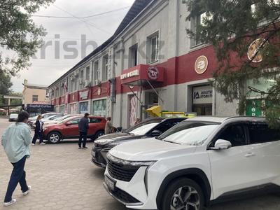 Еркін, кеңселер, дүкендер мен бутиктер, қоймалар, жқб, автосервистер мен көлік жуу, қоғамдық тамақтану орны, сұлулық салондары, монша, қонақ үй және демалыс орындары, фитнес және спорт, медорталықтар мен дәріханалар, білім орталықтары, ойын-сауық, конференц-залдар, кабинеттер және жұмыс орындары, студиялар · 2000 м², бағасы: 10 млн ₸ в Алматы, Алмалинский р-н