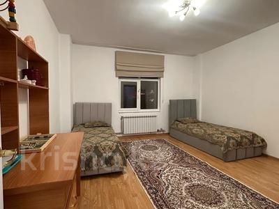 3-комнатная квартира · 120 м², Шамши Калдаяков 2 за 450 000 ₸ в Астане, Алматы р-н