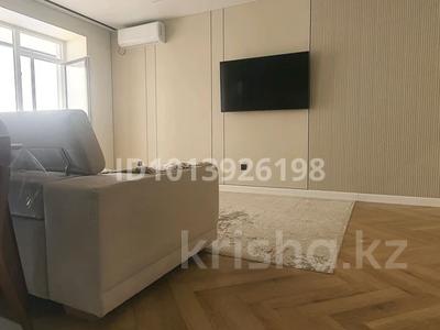 4-бөлмелі пәтер · 120 м² · 3/9 қабат, Бухар жырау 179, бағасы: 85 млн ₸ в Павлодаре