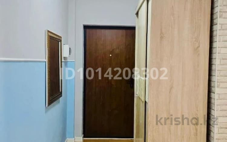 2-бөлмелі пәтер · 70.1 м² · 3/5 қабат, Нұрсая ш/а., Ул.Акбаян 77/1, бағасы: 24.5 млн ₸ в Атырау, мкр Нурсая — фото 3