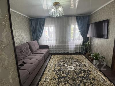 Жеке үй · 3 бөлме · 65 м² · 4 жүзд., Чернышевского 74, бағасы: 26.5 млн ₸ в Семее