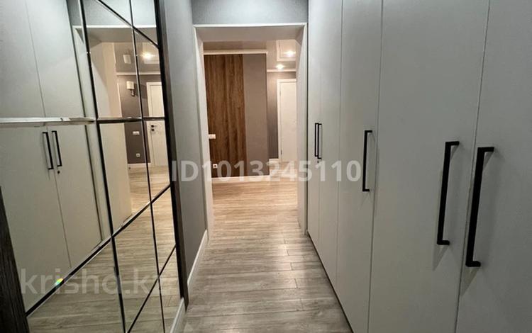 3-комнатная квартира · 71 м² · 4/9 этаж, Курмангазы 110 за 35 млн ₸ в Уральске, мкр Школьник — фото 2