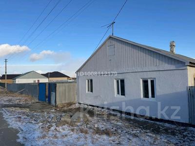 Отдельный дом · 4 комнаты · 140 м² · 5 сот., мкр Жумыскер, Коныскерей Кожахметов 12 12 — Мендеш Сатыбалдиева за 13 млн 〒 в Атырау