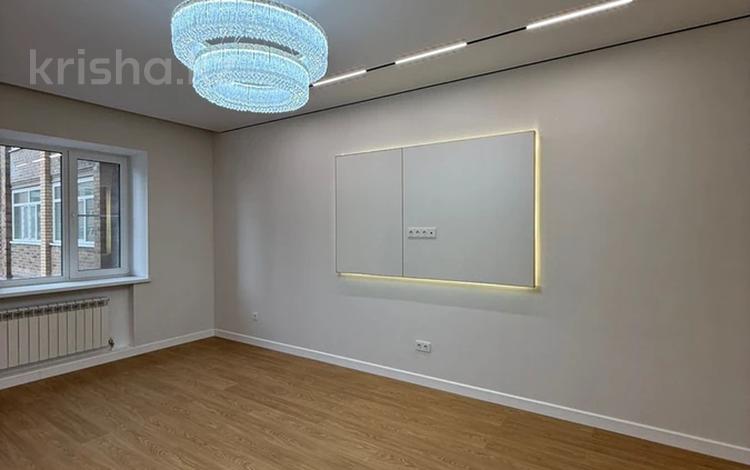 2-бөлмелі пәтер · 76 м² · 2/10 қабат, мкр. Алтын орда 2, бағасы: 500 000 ₸ в Актобе — фото 12
