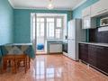 1-комнатная квартира · 45 м² · 4/5 этаж, мкр Кунаева за 130 000 ₸ в Уральске — фото 2