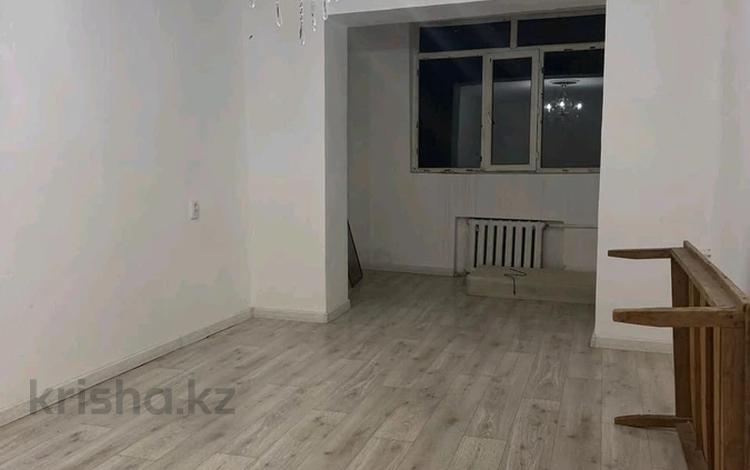 2-бөлмелі пәтер · 52 м² · 4/4 қабат, сасбукаева 38, бағасы: 18 млн ₸ в Шымкенте — фото 2