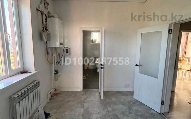 Отдельный дом · 4 комнаты · 160 м² · 11 сот., Курашасай , 1 1 за 25 млн ₸ в Актобе — фото 2