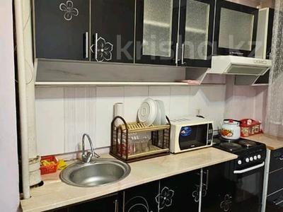 3-комнатная квартира · 62 м² · 7/12 этаж, Желтоксан 32 — Кунаева гостиница Сапар за 200 000 ₸ в Шымкенте, Аль-Фарабийский р-н