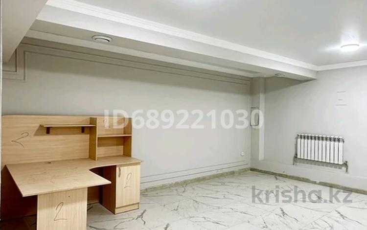 Свободное назначение, офисы, склады, салоны красоты · 40 м² за 15 млн ₸ в Шымкенте, Аль-Фарабийский р-н — фото 2
