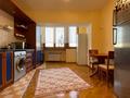 2-бөлмелі пәтер · 54 м² · 5/5 қабат, Мендикулова 46 — мкр Самал 2, Снегина, бағасы: 55 млн ₸ в Алматы, Медеуский р-н — фото 8