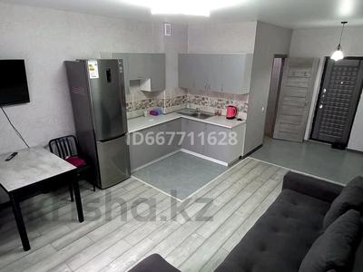1-комнатная квартира, 30 м², 1/7 этаж посуточно, Северное кольцо 86/11 за 10 000 〒 в Алматы