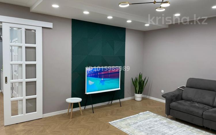 4-комнатная квартира · 160 м² · 1/2 этаж, мкр Ак Шагала, Акберен 7 — Парк победы за 90 млн ₸ в Атырау — фото 2