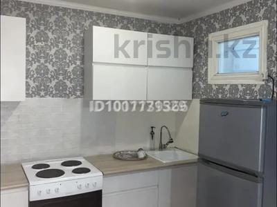2-бөлмелі пәтер · 30 м² · 2/5 қабат, 66 квартал 8, бағасы: 14 млн ₸ в Семее