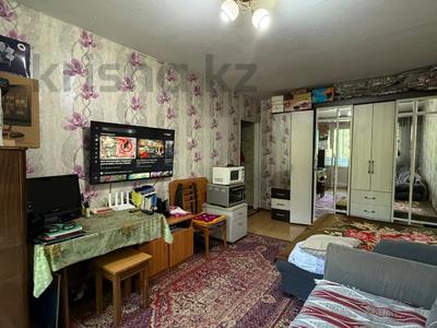 1-бөлмелі пәтер · 33 м² · 4/4 қабат, мкр №10 — Берегового, бағасы: 20.3 млн ₸ в Алматы, Ауэзовский р-н